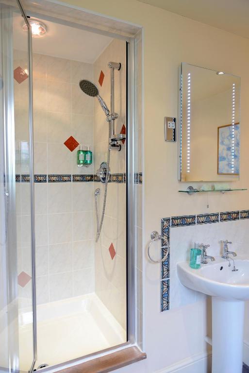 Catwell House Bed & Breakfast Williton Room photo