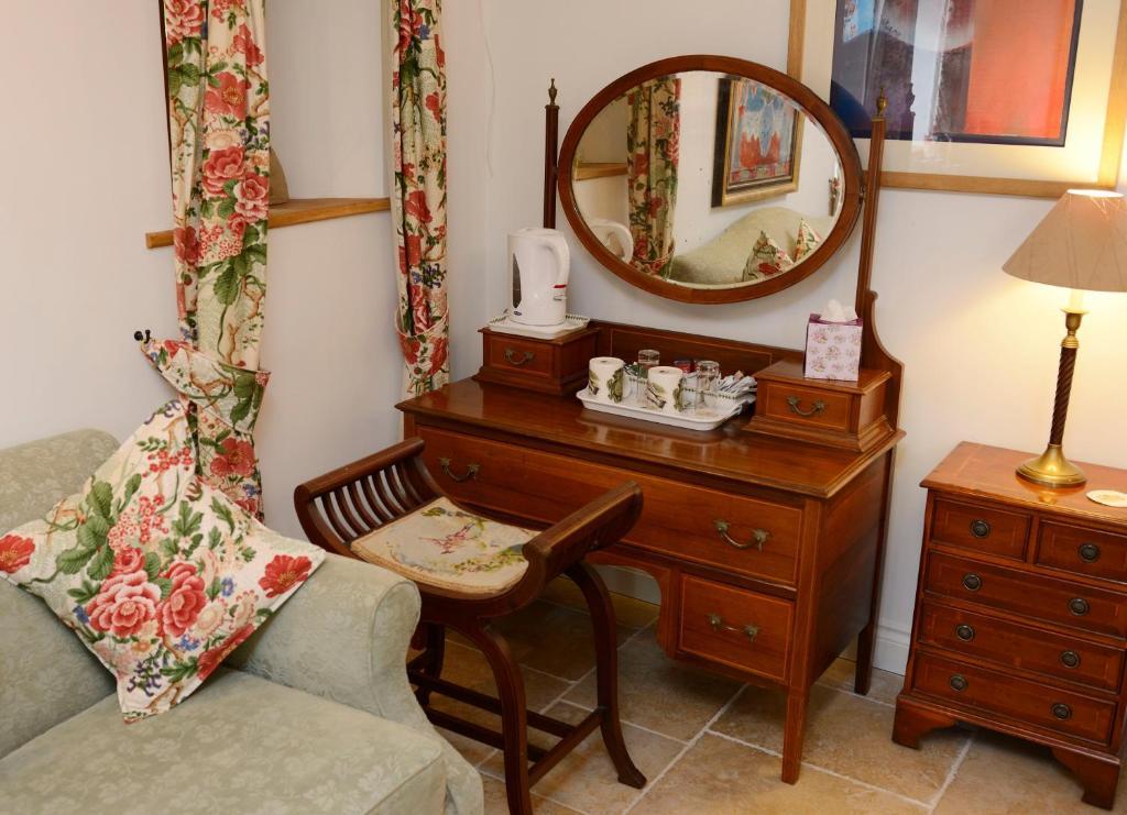 Catwell House Bed & Breakfast Williton Room photo
